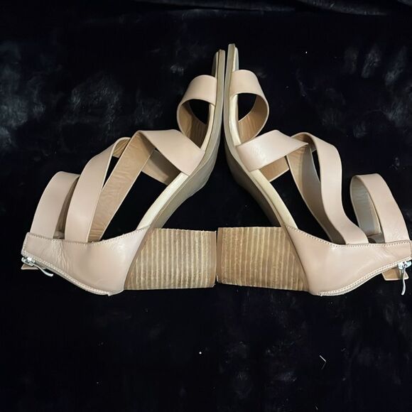 Steve Madden Tan Heels with Ankle Strap - Picture 7 of 11
